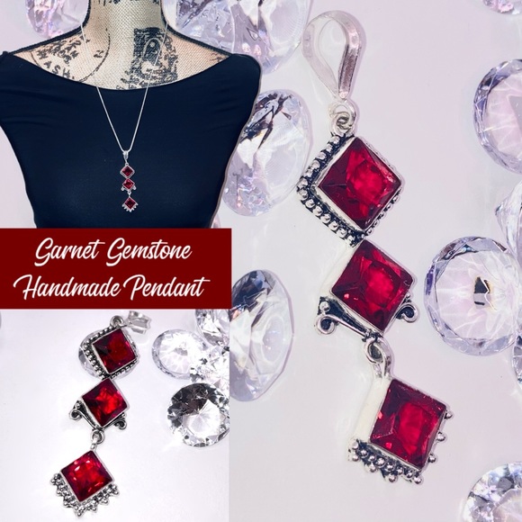 Elegant Garnet 3 Gemstone Drop Handmade Pendant - Picture 1 of 7